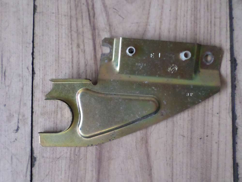 Fiat Punto 188 Bj 2001 Original Auengriff Halter vorne Links  