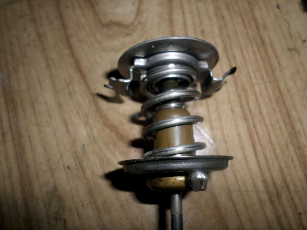 BMW 316i Bj:96 Thermostat Khlmittel  