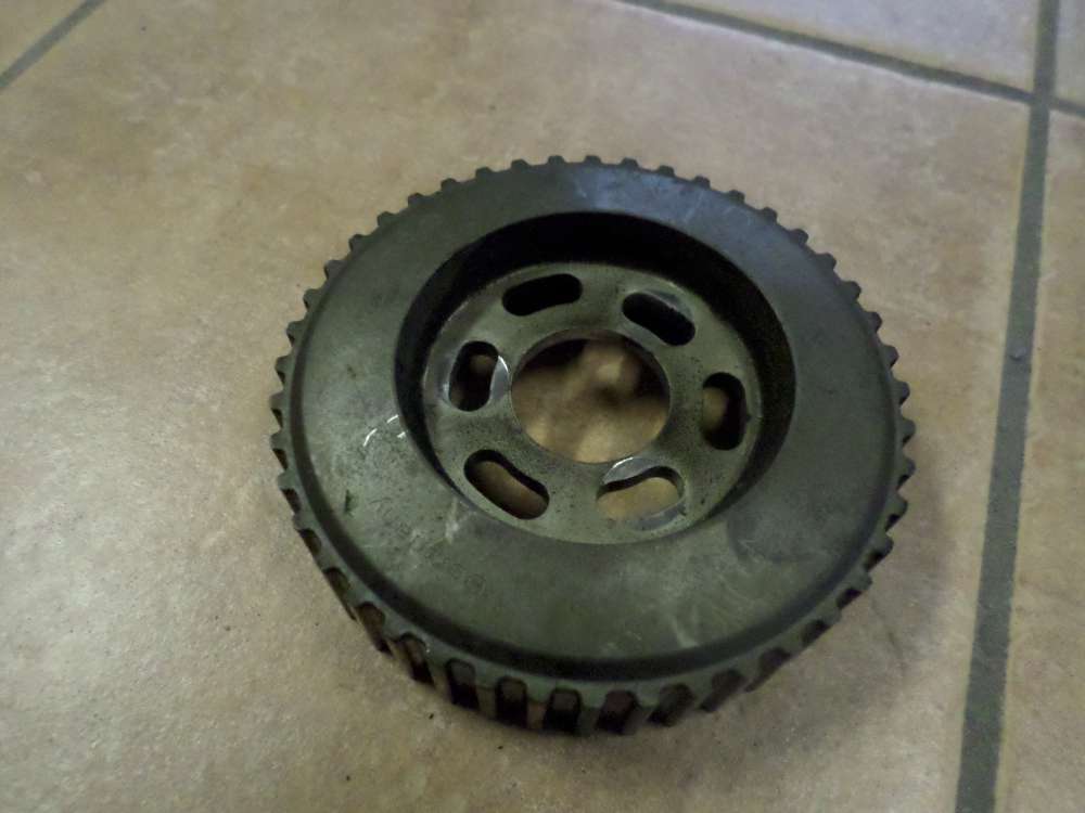 VW AUDI SEAT SKODA Riemenscheibe Schwingungsdmpfer 038130111A