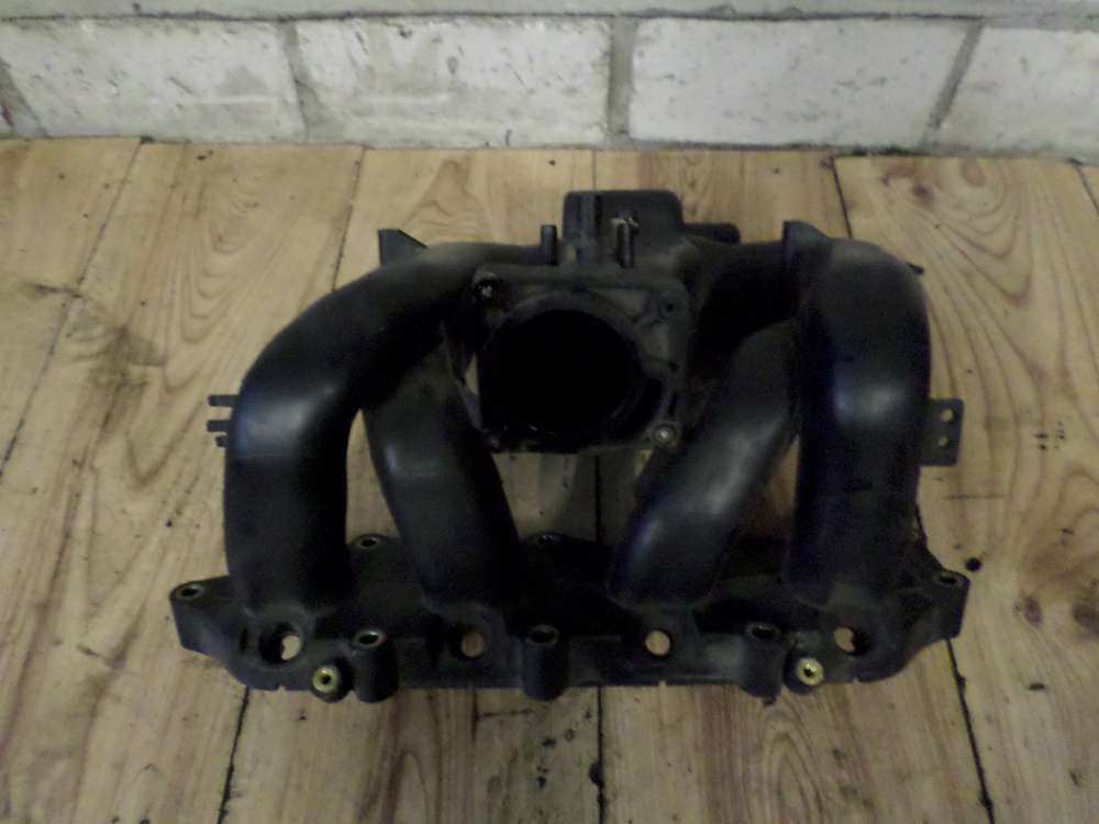 Ford Focus Bj.1998 Ansaugkrmmer Ansaugbrcke 988F-9424-KA