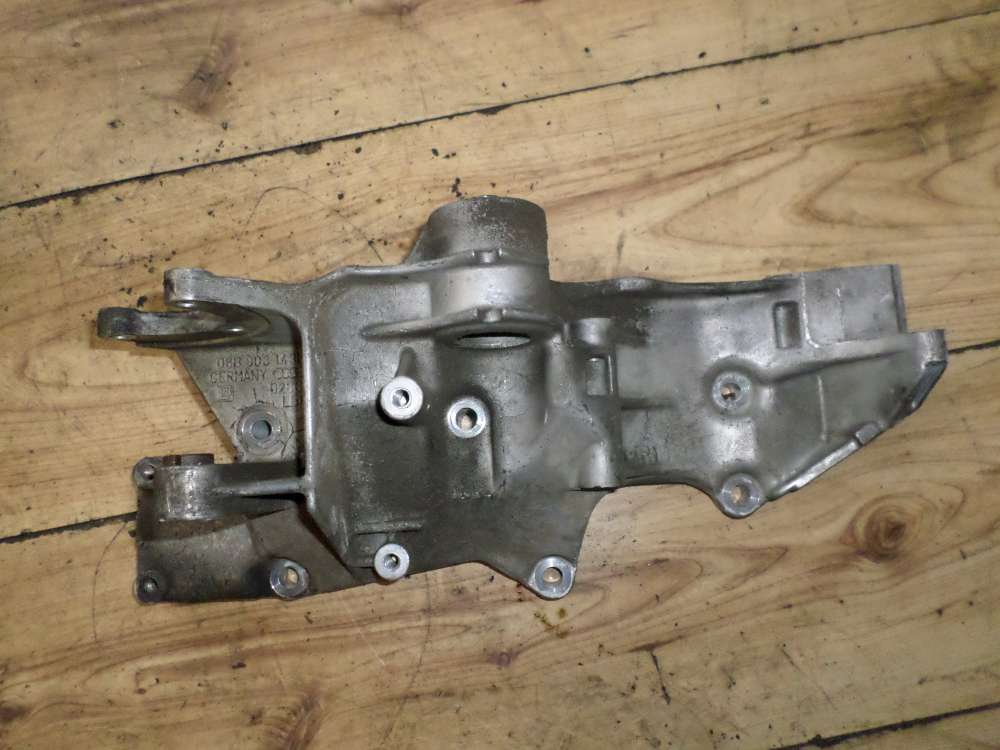 Original Audi A4 Halter Lichtmaschine Viscokupplung 06B903143 K