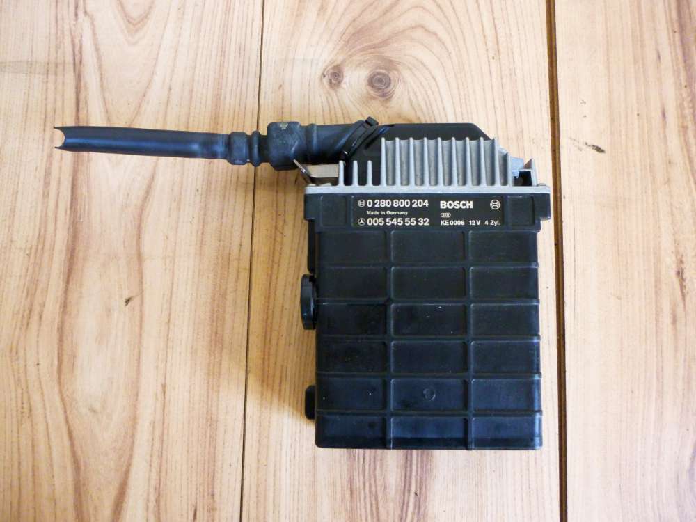 Mercedes Benz W124 Motorsteuergerät Steuergerät Motor 0055455532 0280800204