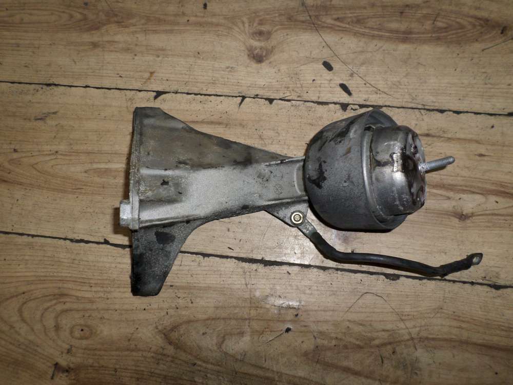 Audi A4 Motorhalter Motorlager Motorsttze 8D0199308 L