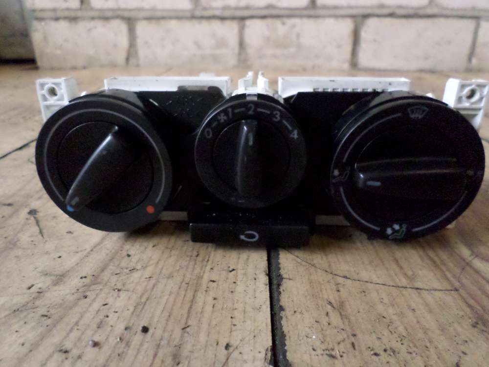VW Golf  IV Klimabedienteil Heizungsregler 1J0820045