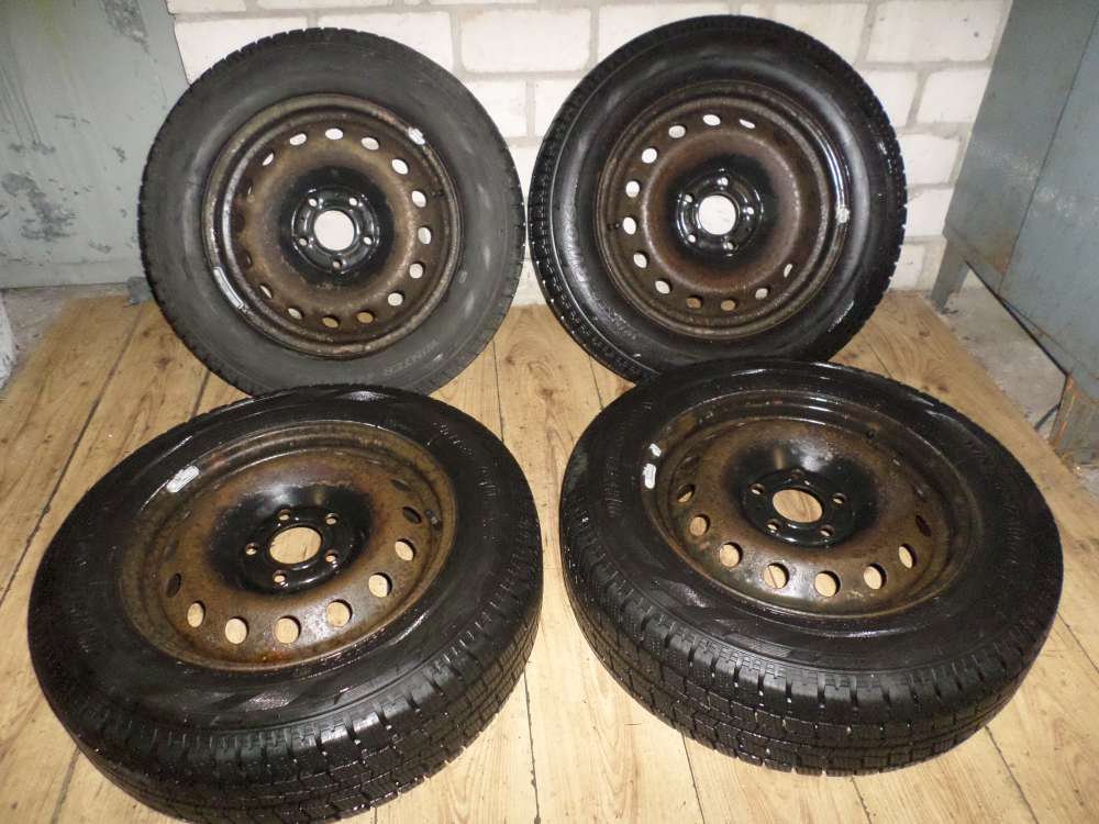  Komplettr�der 205 /65 R16C Renault Trafic, Opel Vivaro  6,0J x16 ET50