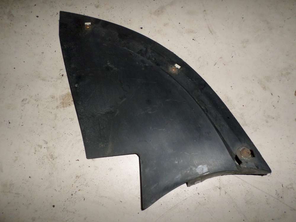 Seat Leon Luftfhrung links unter Stostange 6K0805825