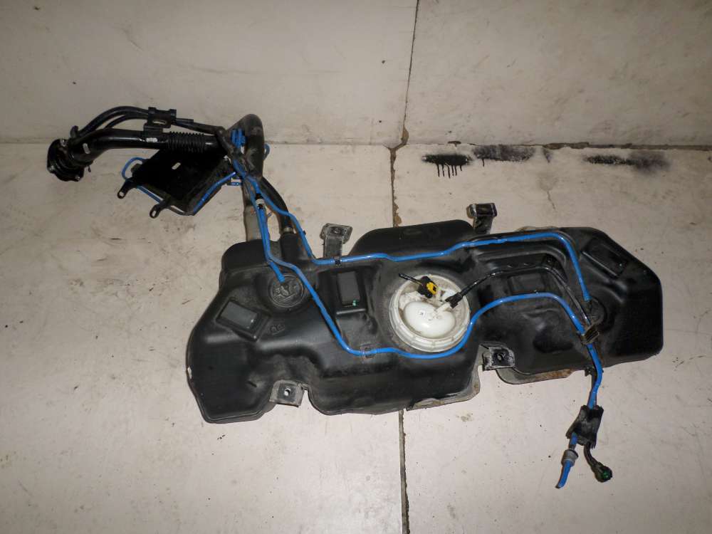 Ford KA RU8 1,2L Kraftstofftank Benzinpumpe 51818384