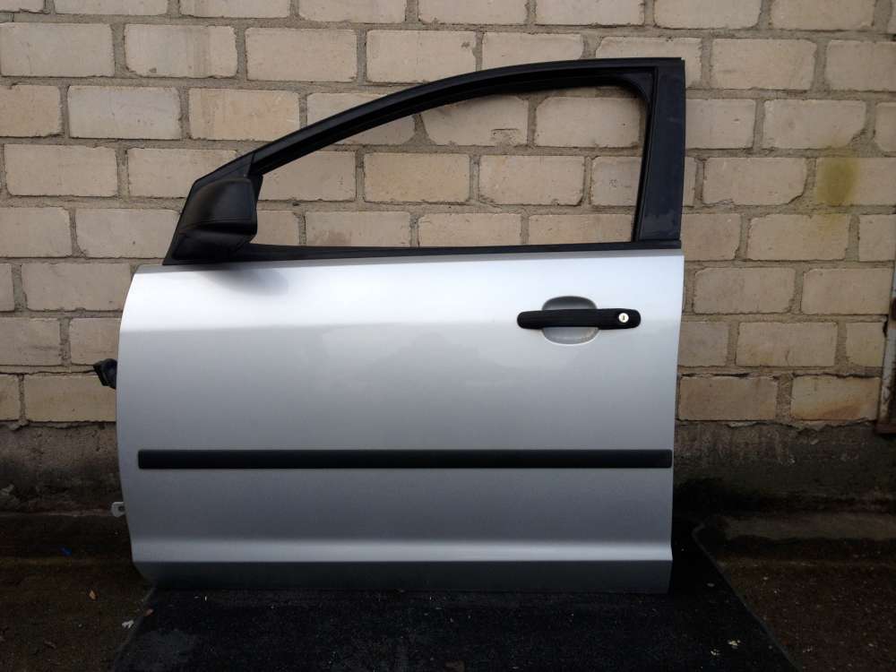 Ford Focus Kombi Bj 2006 Tr Vorne Links 4/5 Trer silber