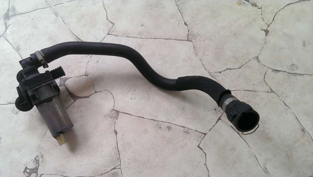 BMW Zusatzwasserpumpe Wasserpumpe Zusatzventil Wasserventil 8369806