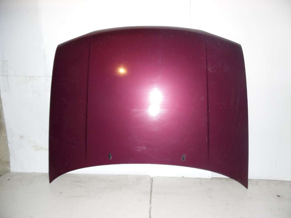 VW Golf III Motorhaube Farbe: Weinrot 