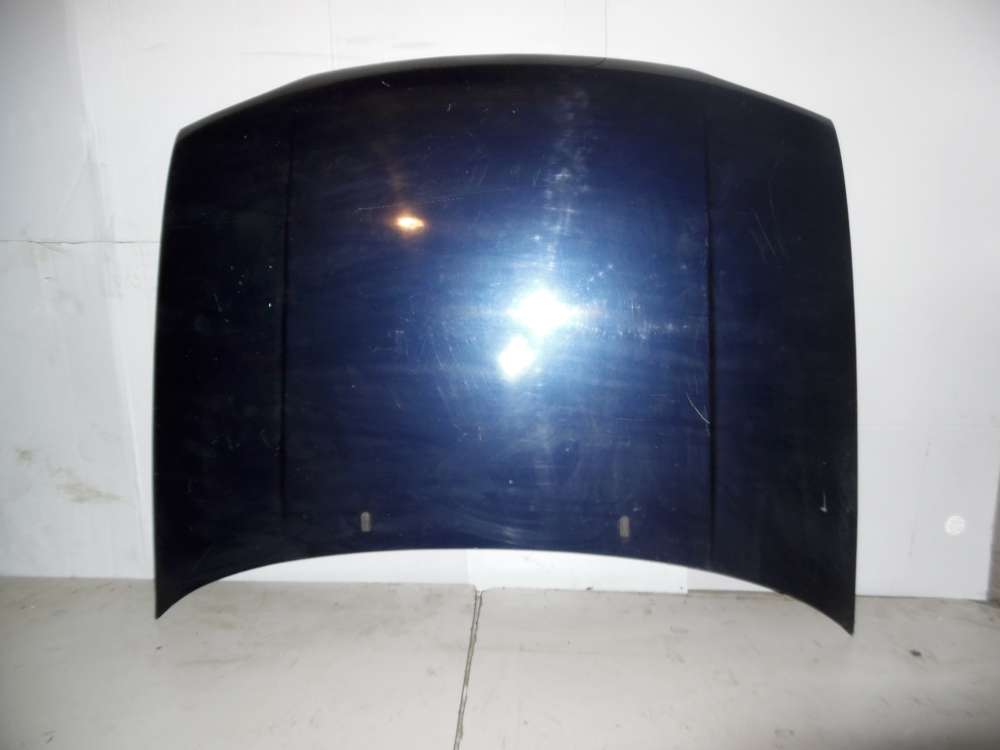 VW Golf III Motorhaube Farbe: Dunkelblau 