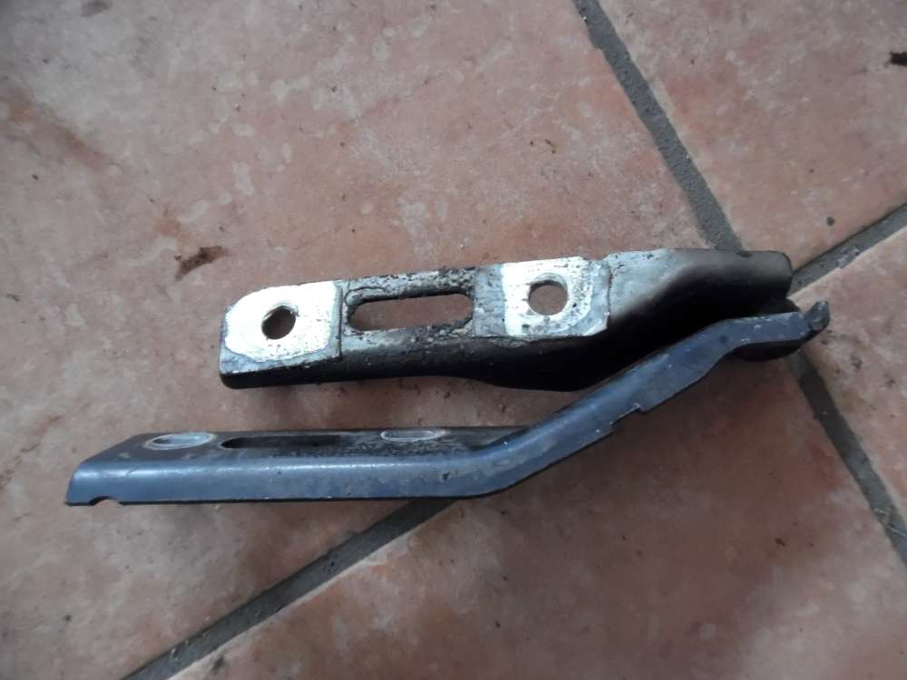 Seat Ibiza Scharnier Motorhaube links 6K0823301