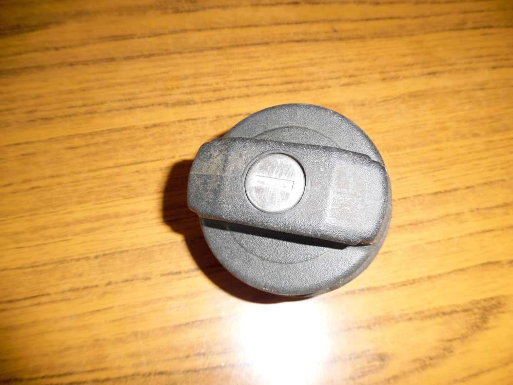 VW Golf III Tankdeckel Tankverschluss 191201553