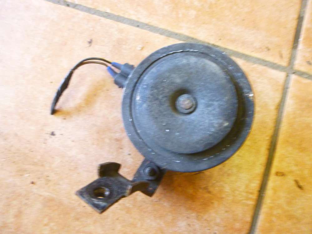 VW Golf 4 original Signalhorn Hupe 007524