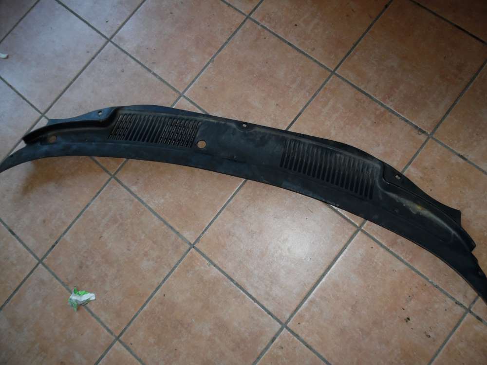Fiat Punto 176 Abdeckung Windlauf Wasserabweiser 