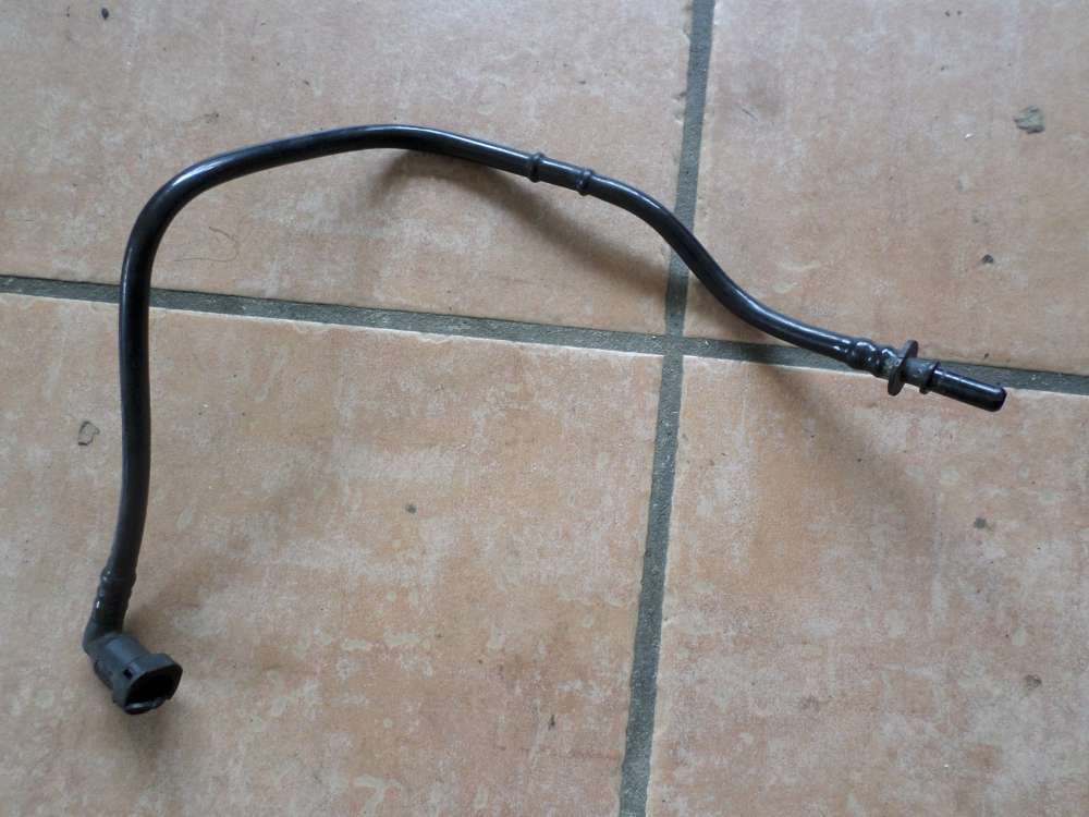 Audi A3 8P Kraftstoffleitung Dieselleitung 1K0201293D