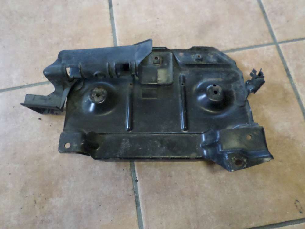 VW Golf 3 Batteriehalter Halter 1H0804845A