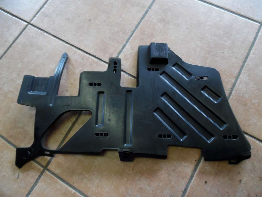 VW Golf IV Furaumverkleidung Abdeckung 1J1863081A 