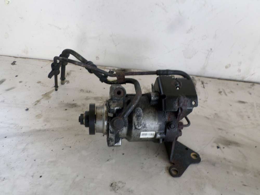 Ford Mondeo III 2,0TDCi Einspritzpumpe Dieselpumpe