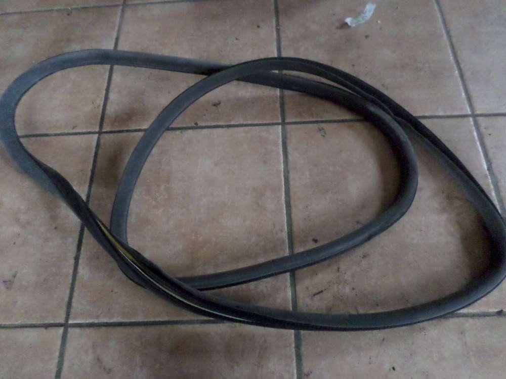 BMW E34 525TDS Touring Trgummi Trdichtung Dichtung Hinten Rechts 