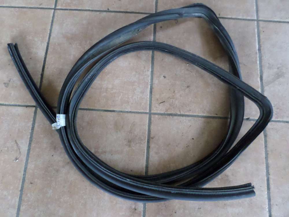 BMW E34 Heckklappendichtung Dichtung 