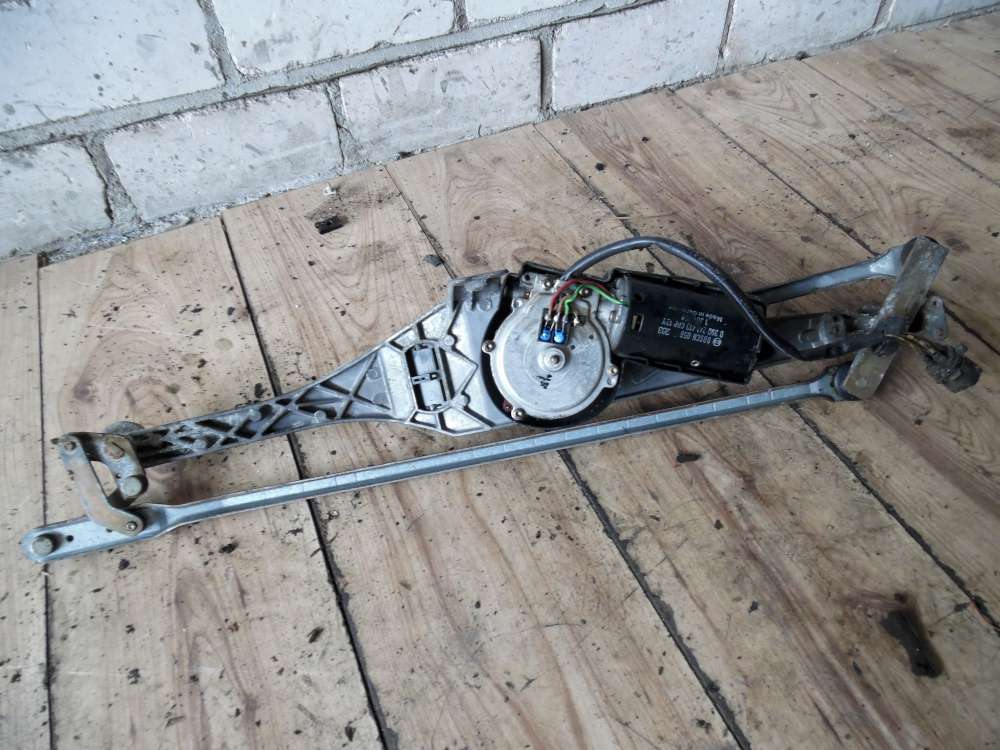  BMW E34 525I Wischermotor Vorne 1384758 / 0390241413