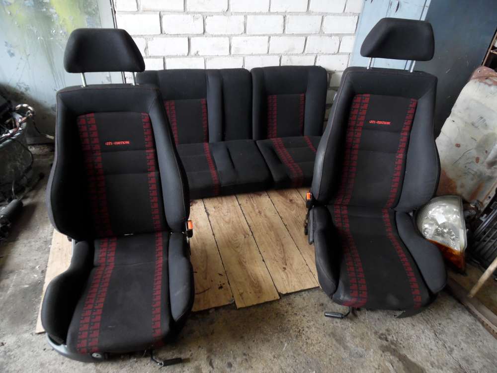 VW Golf 3 GTI Edition Recaro Sportsitze Schwarz Rot und Etienne Aigner Komplett Sitze usw.
