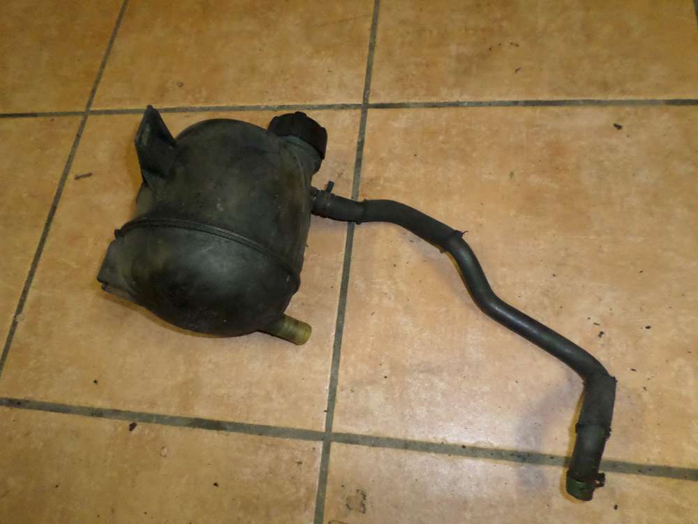 Renault Kangoo Original Kühlwasserbehälter Ausgleichsbehälter Behälter mit Schlauch 7700836316
