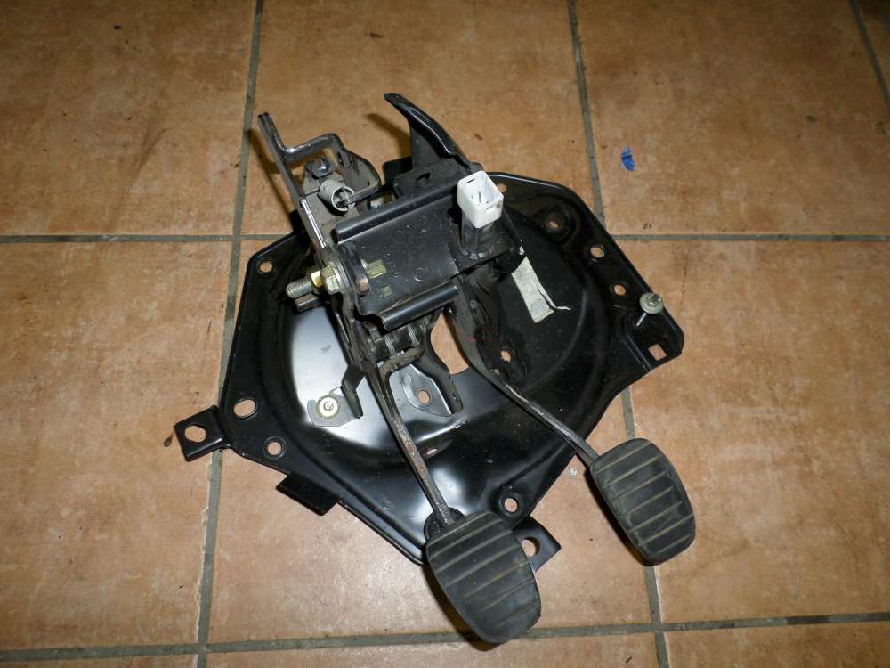 Renault Kangoo Original Pedale Kupplungspedal Bremspedal Pedalblock 