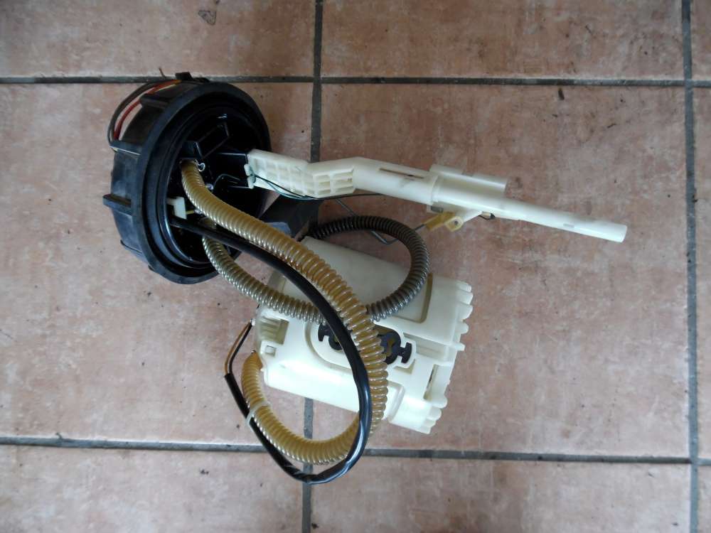 VW Golf 3 original Kraftstoffpumpe Benzinpumpe Tankgeber 228225