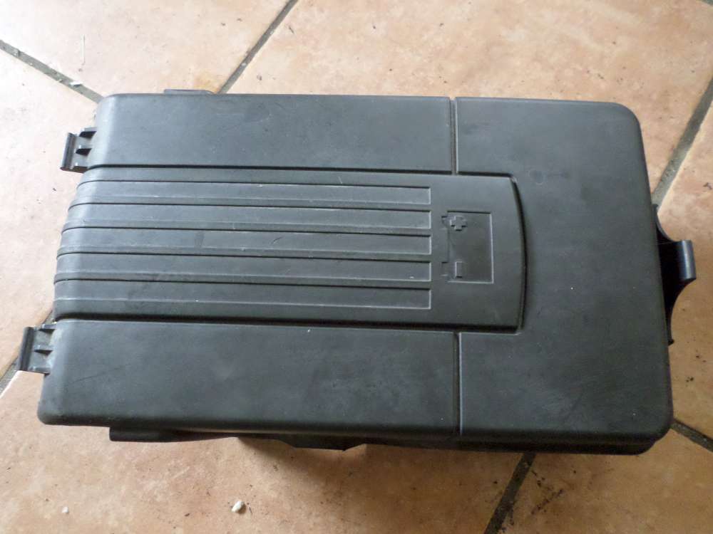 VW Golf 4 Abdeckung Batterie 1K0915443A