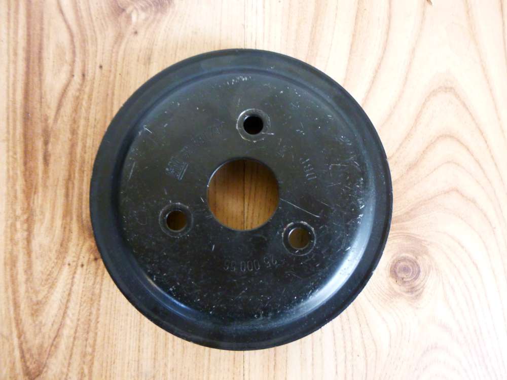 Opel Corsa C Riemenscheibe Wasserpumpe 90531737 / 2500056