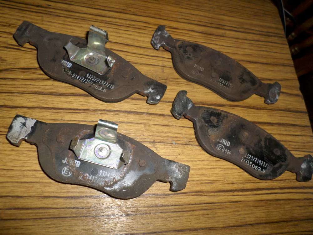 Fiat Idea Original Bremsbelagsatz Vorderachse Prfzeichen E4 90R 01085/101