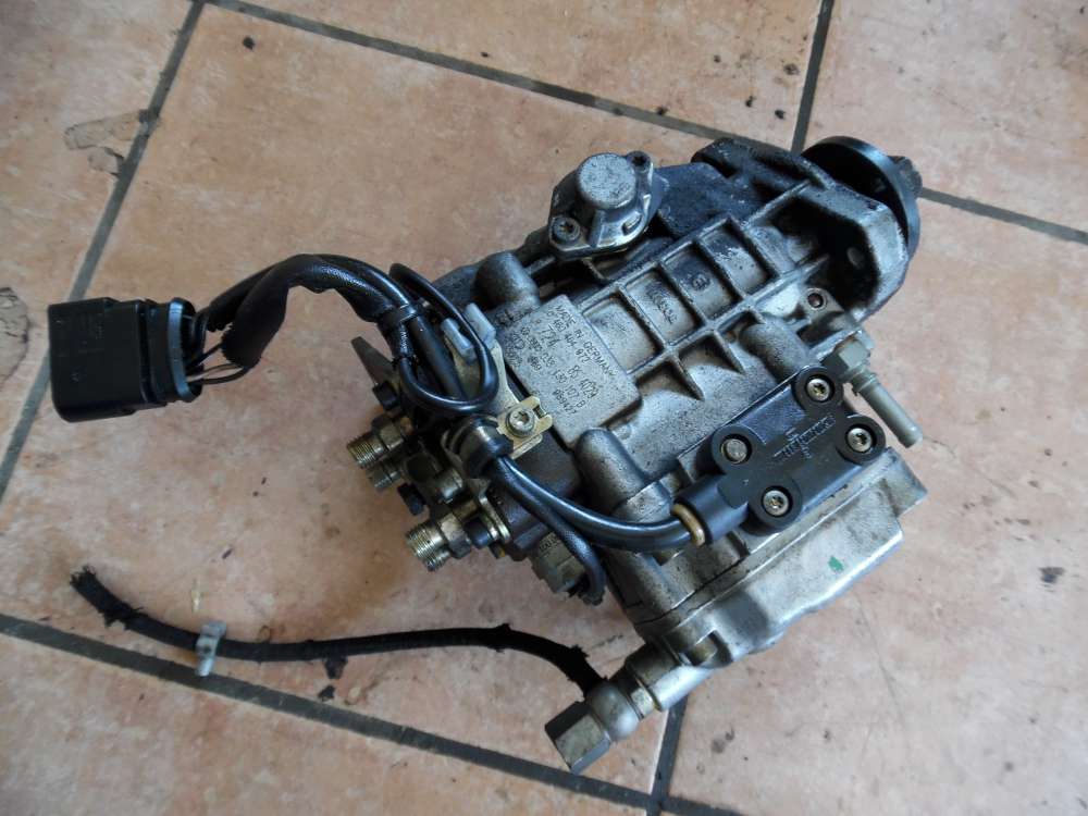 VW Golf IV 1,9TDCi Dieselpumpe Einspritzpumpe 0460404972 038130107B