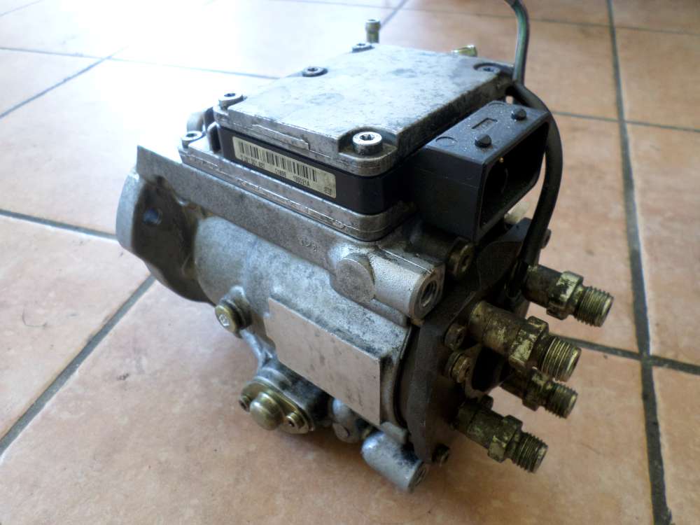 Nissan Patrol 3.0 Einspritzumpe Bosch Zexel 109342-4025 