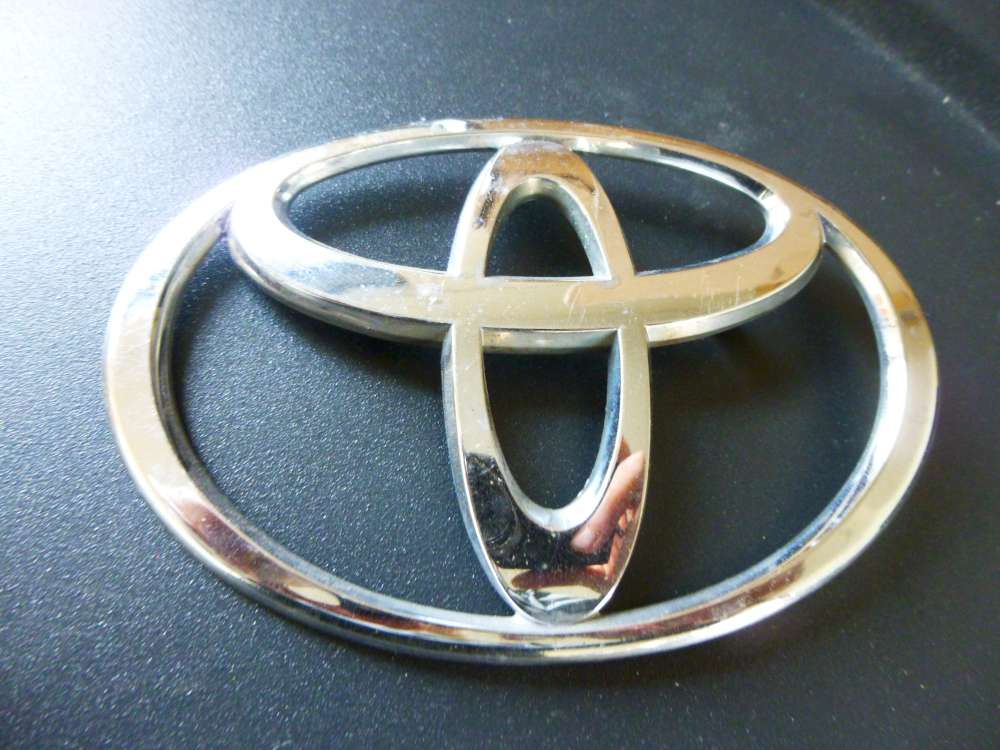 Toyota Emblem Chrom Abdeckung Zeichen Abzeichen 