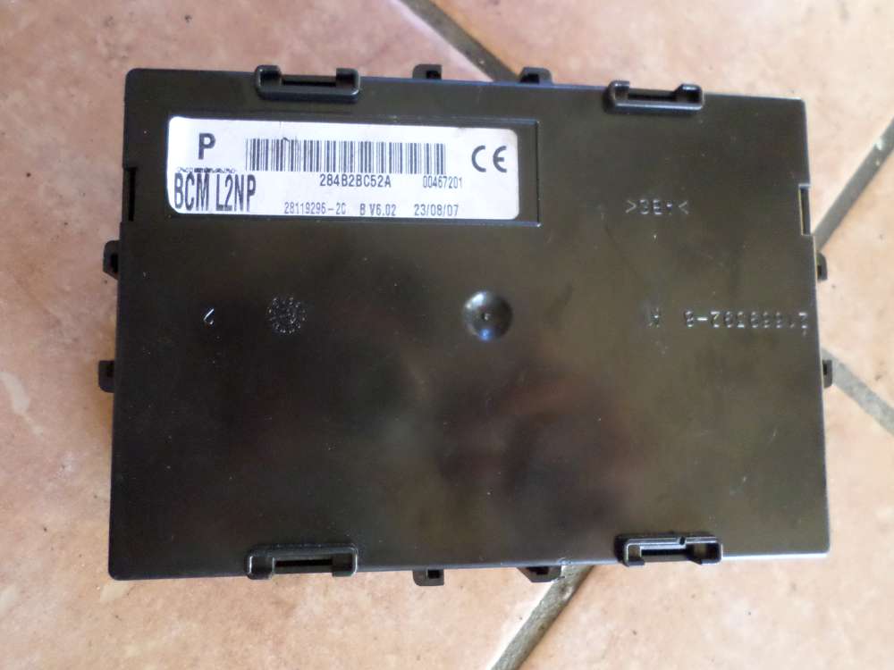 Nissan Note E11 Steuergerät Wegfahrsperre 216693907 284B2BC52A