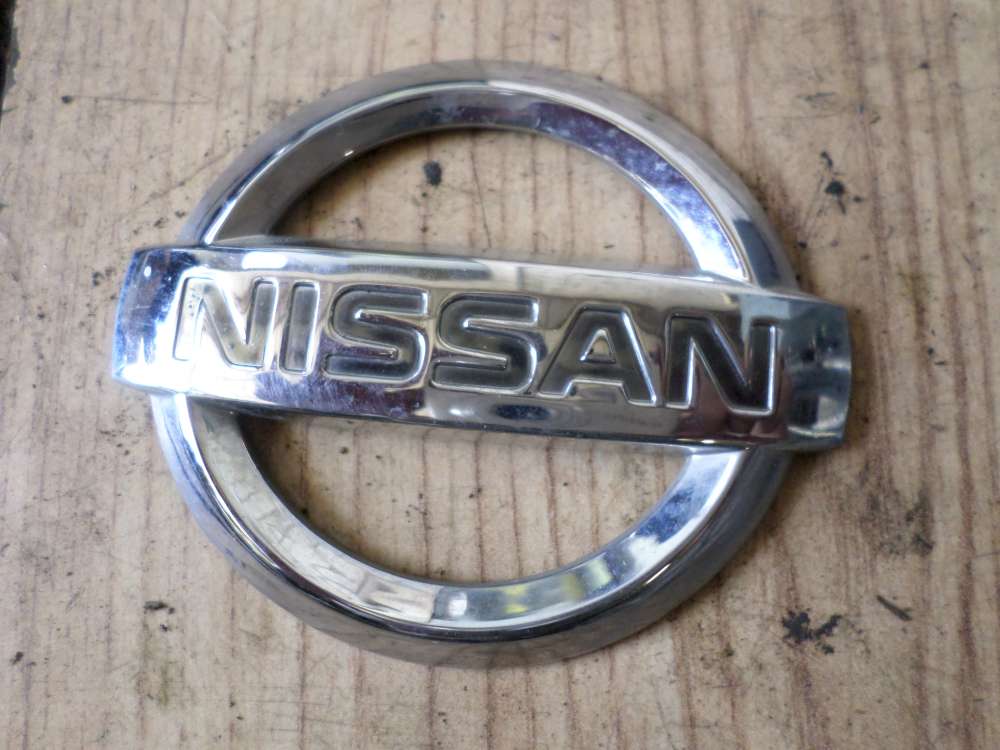 Nissan Note E11 REAR BADGE 90890AU400