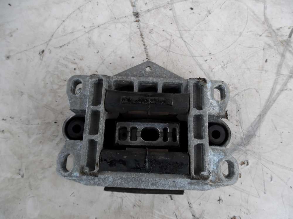 Ford Mondeo III (BWY)-2.0 TDCI Getriebe Lager Halter Träger