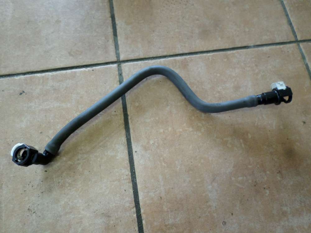 Ford Mondeo III Kombi Kraftstoffleitung Schlauch 