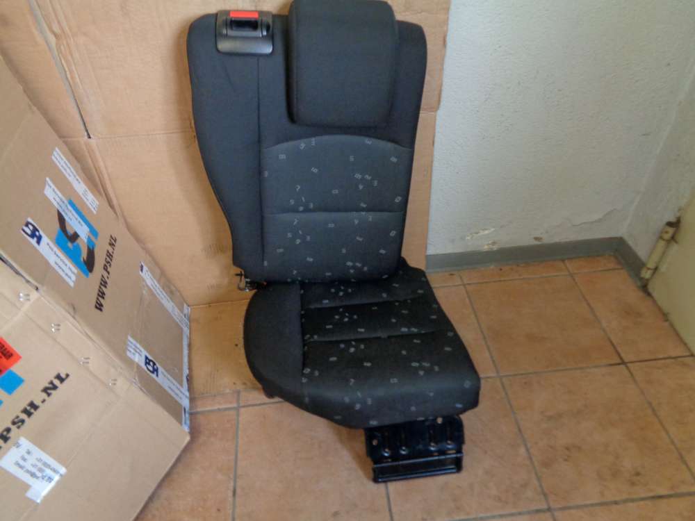 Mazda 2 DY Bj:2004 Teil Rcksitz Sitzbank Sitz Hinten Rechts 