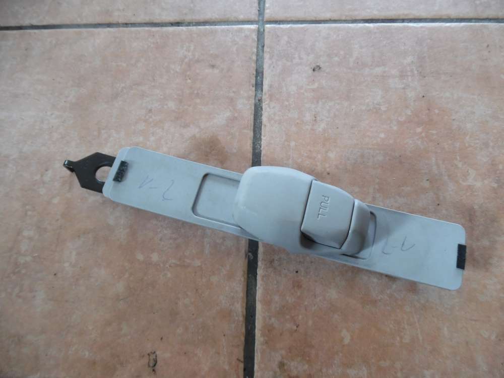 Mazda 2 DY Bj:2004 Hhenverstellung Sicherheitsgurt Gurt Einstellung Vorne Links