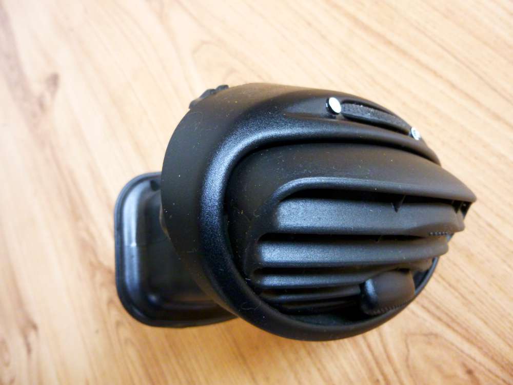 FORD Focus  aussere Frischluftdse Belfte 98AB19893AKW
