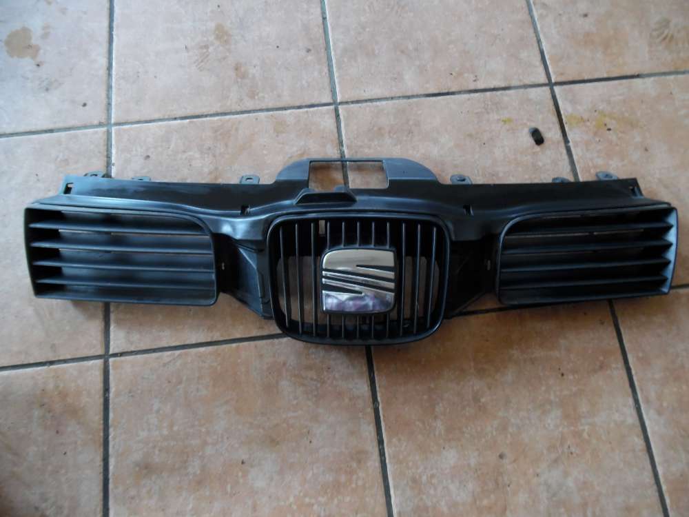 Seat Leon 1M Bj:2003 Khlergrill Frontgrill Grill Khlergitter 1J0853651