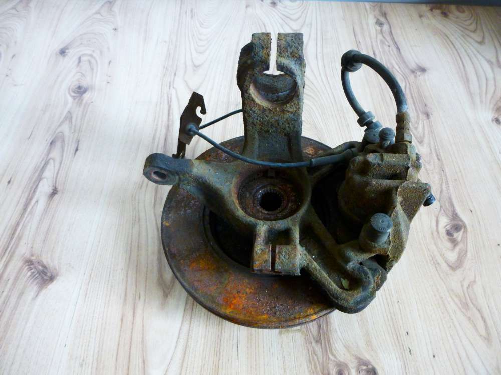 Ford Focus Turnier DNW 1.8 TDCi Achsschenkel Radnabe Bremssattel Vorne Links