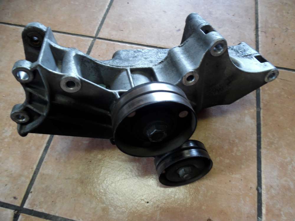 Seat Leon 1M Bj 2003 Aggregatetrger Halter Lichtmaschine 032145169Q