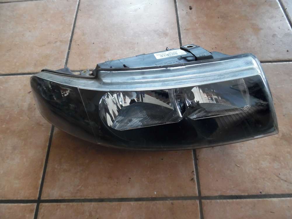 SEAT Leon Scheinwerfer Rechts 087481