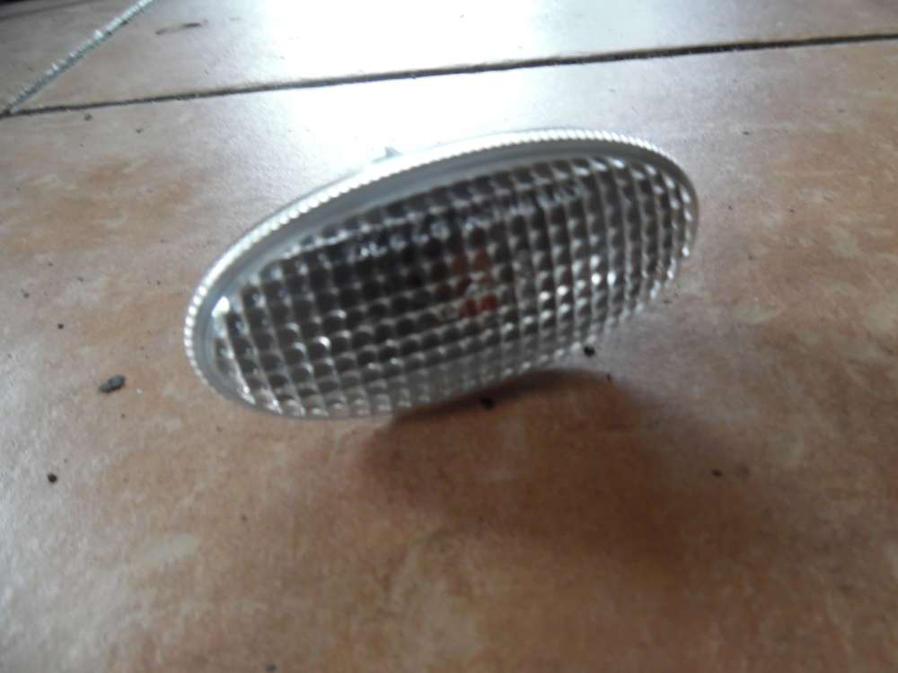 Mazda 2 DY Bj:2004 Seitenblinker Blinker STANLEY P 2829