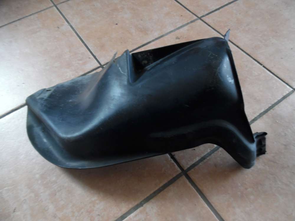 VW Passat Variant Abdeckung Vorne Rechts 3A0825254A