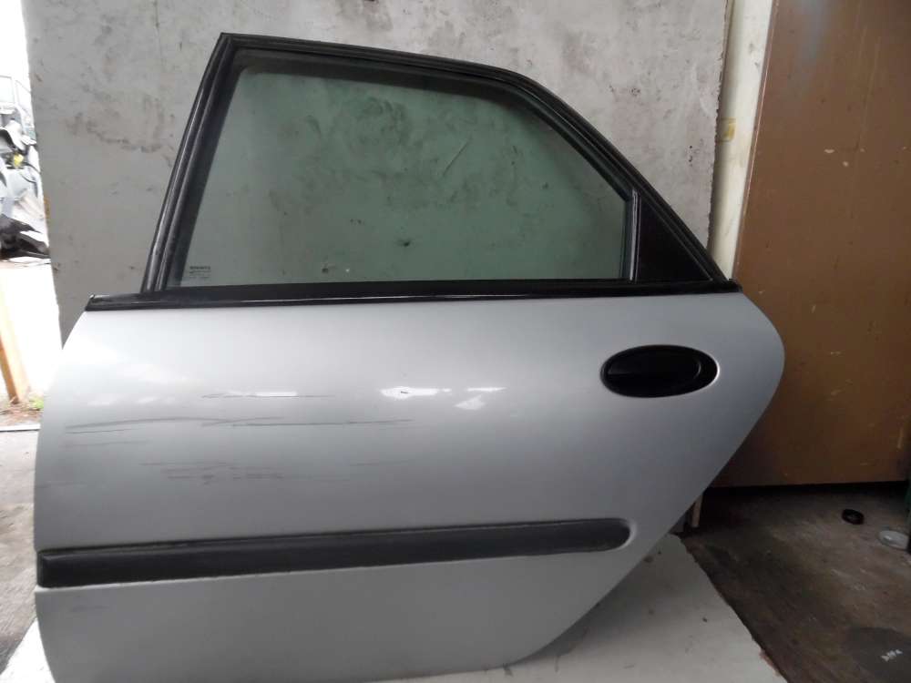 Renault Laguna K56 Tr Hinten Links Silber metallic : MV 640